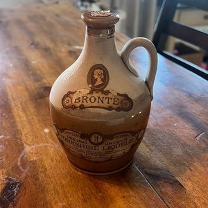 Vintage Jim Beam Bronte Yorkshire Liqueur Pottery Jug ¾ pts 68.5 Proof – Empty